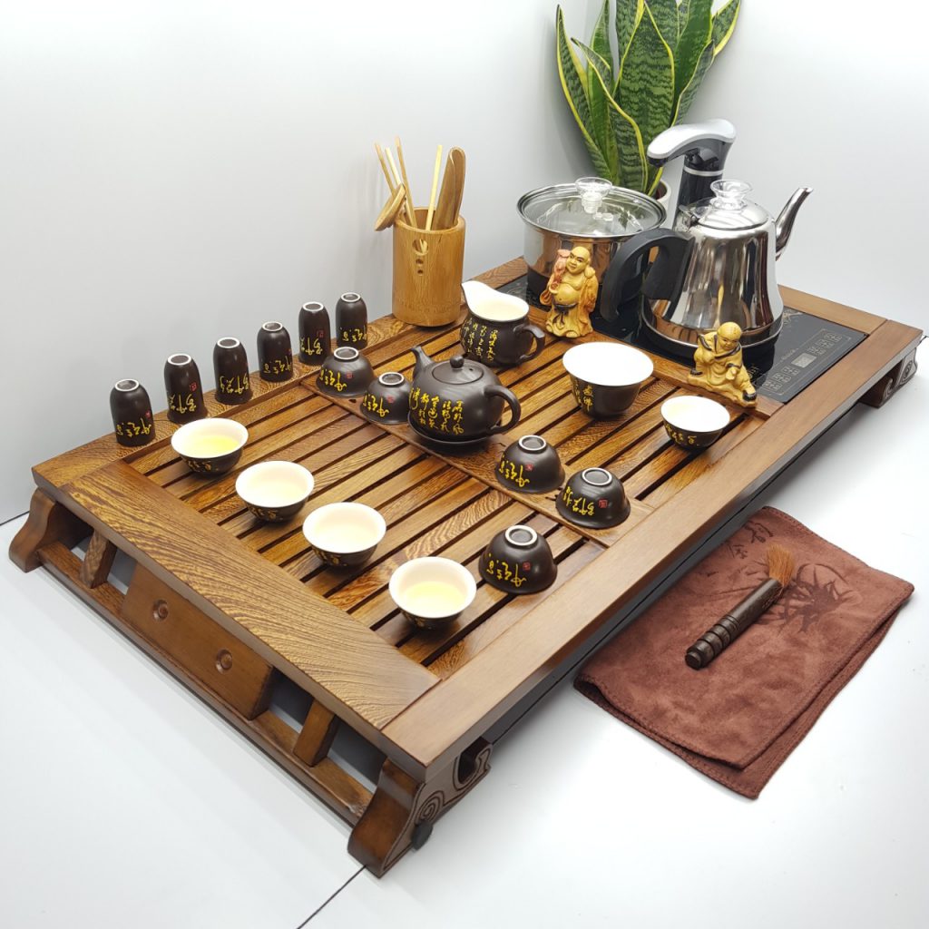 Bàn Trà Việt Hưng